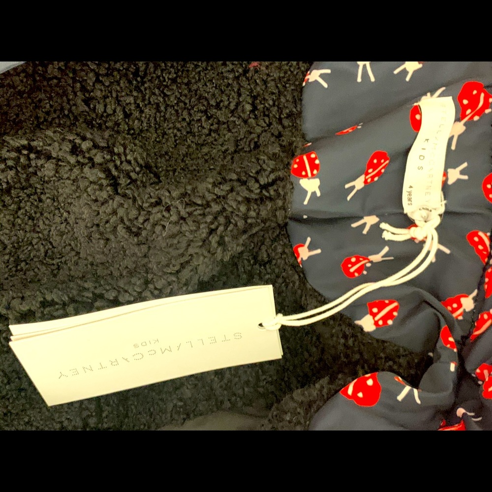 Stella McCartney Puffer Jacket with Ladybugs - Picture 5 of 6